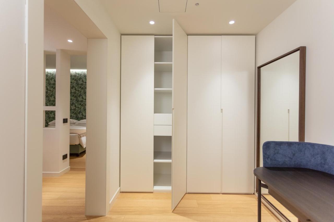 Sant'Ambrogio Apartments, Reception H24 ミラノ エクステリア 写真
